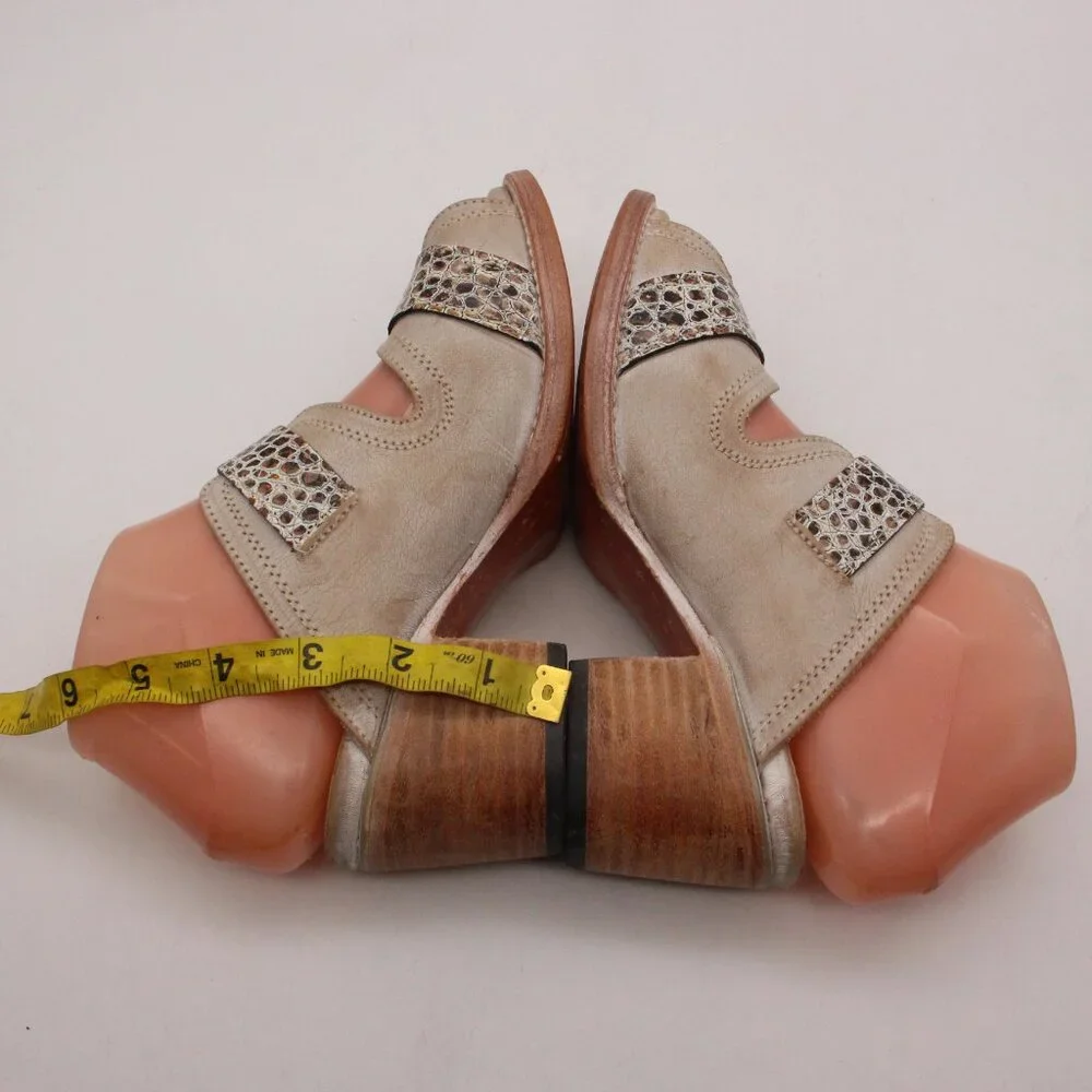 Freebird by Steven Caprice Women’s Size US 6 Gray Leather Block Heel Sandals - Picture 6 of 10